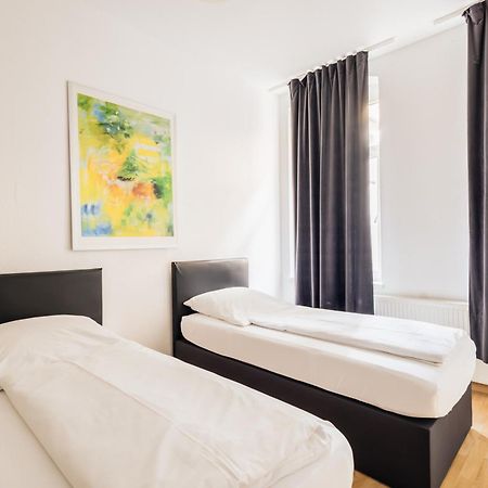 2-Room Apartment Hannover Bagian luar foto
